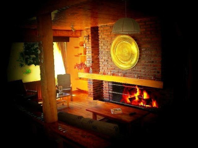 Hosteria Nuevo Pinar サンカルロスデバリローチェ エクステリア 写真